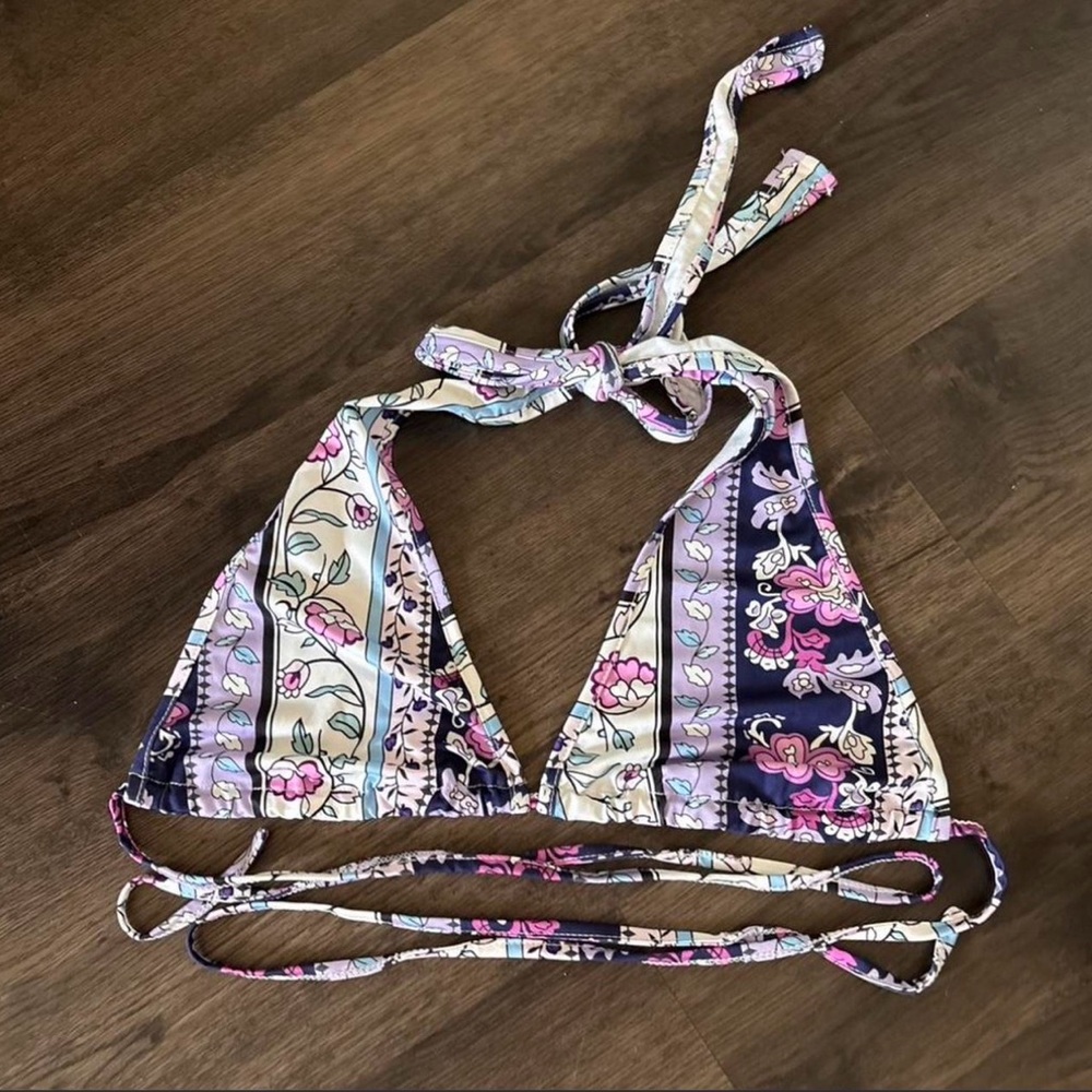 SHEIN Floral Print Halter Top